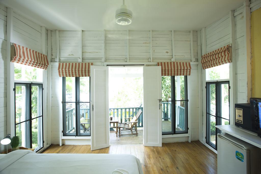 Sunshine Inn Resort Khao Lak Habitación foto