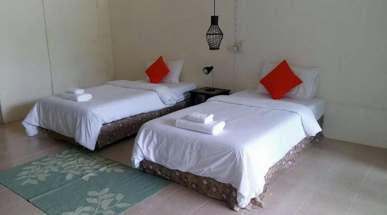 Sunshine Inn Resort Khao Lak Exterior foto